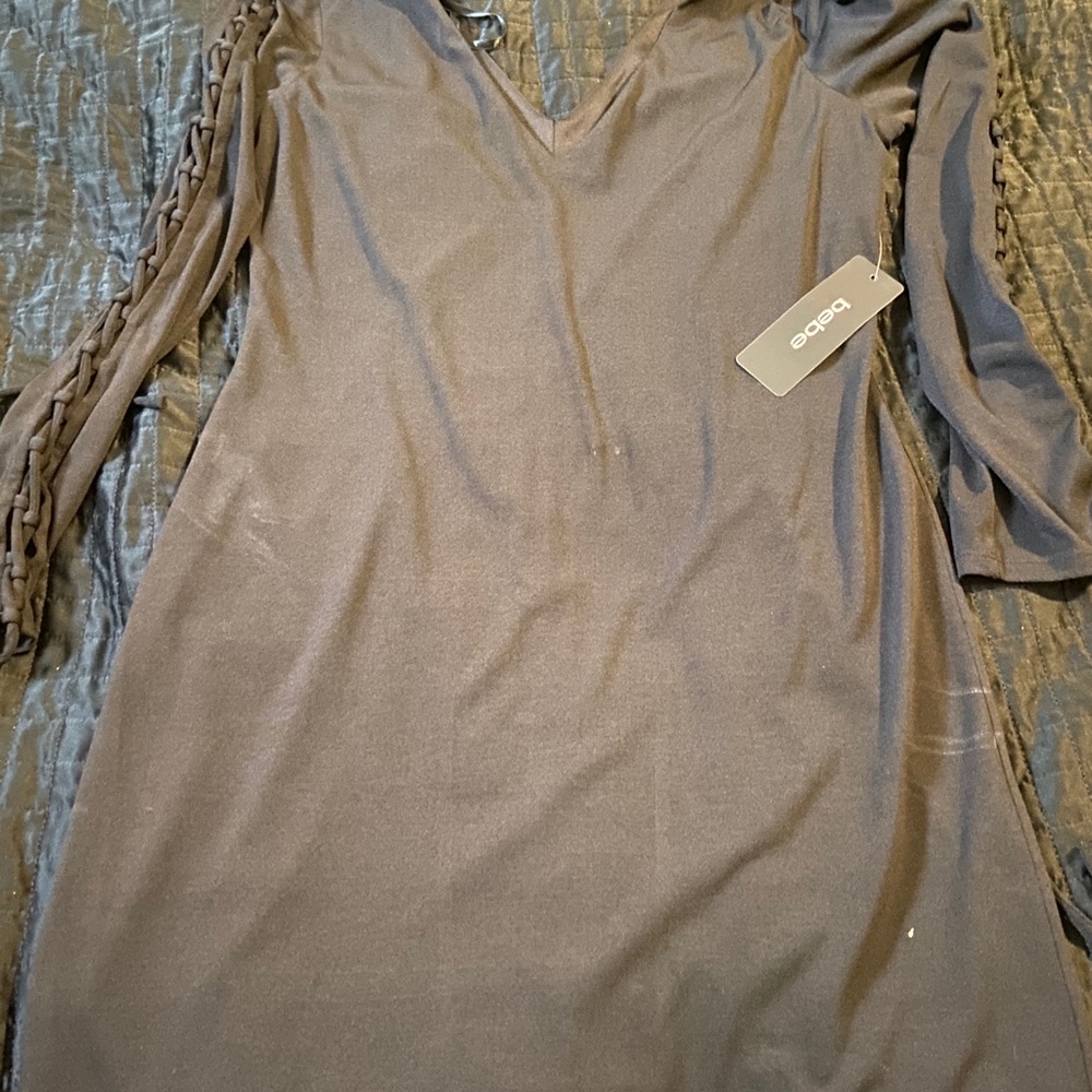 Dress - Picture 3 of 3
